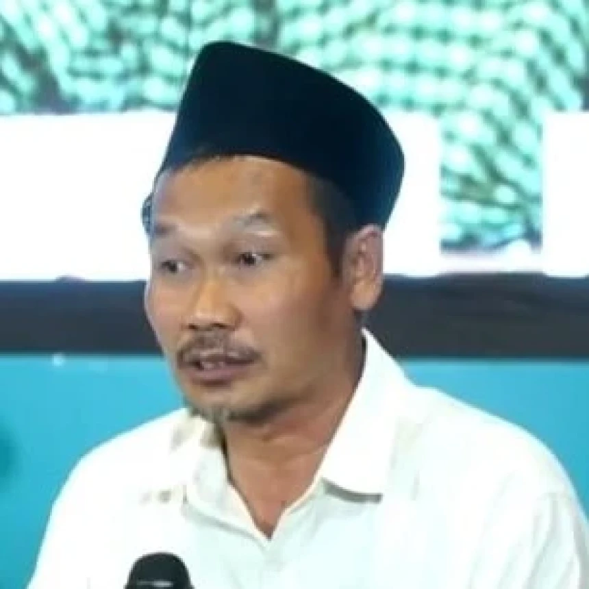 Gus Baha Kisahkan Cara KH Faqih Maskumambang Hormati KH Hasyim Asy'ari meski Beda Pandangan