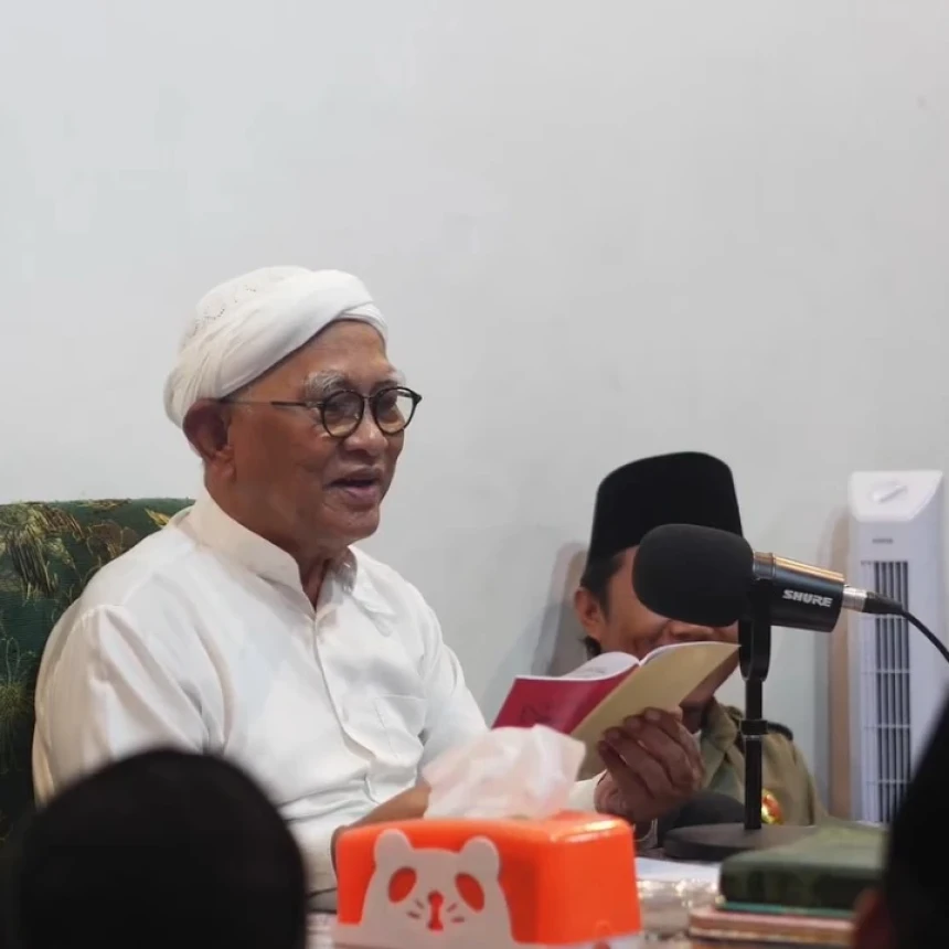 Ngaji Kimiyaus Sa’adah Khatam di Awal Ramadhan, Gus Mus: Wah, Ini Rekor