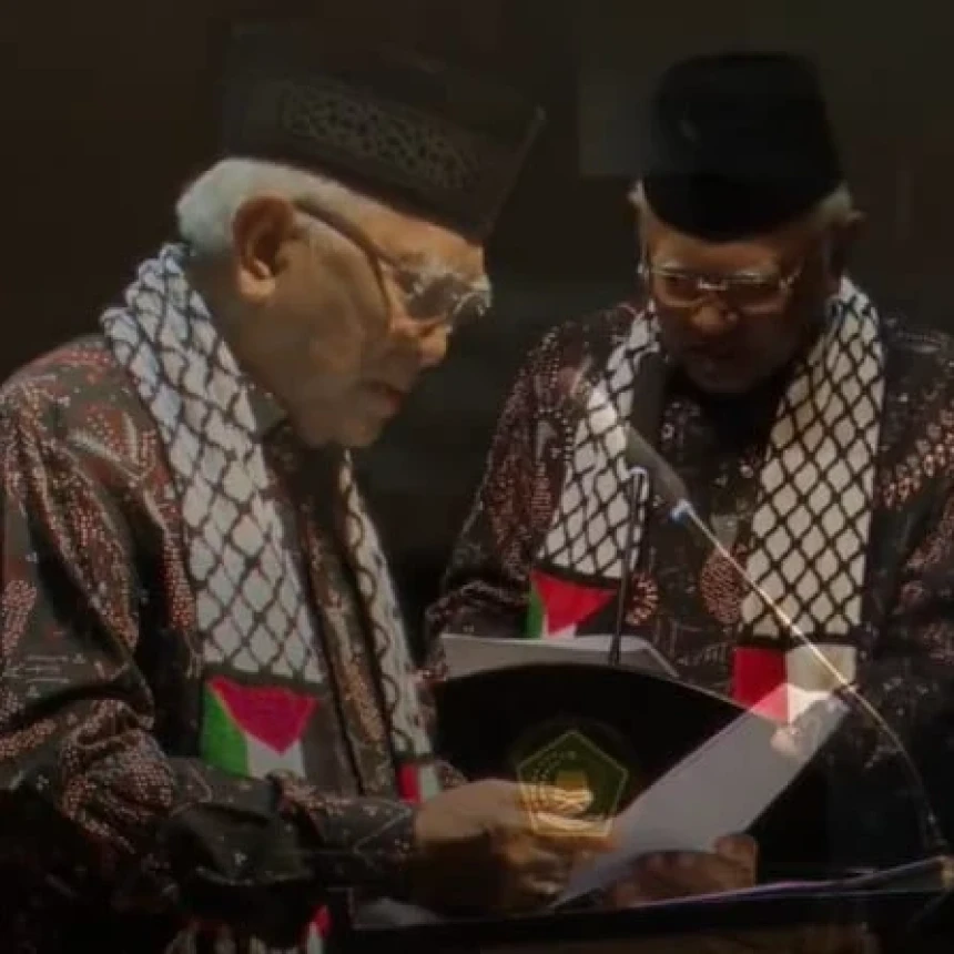 Teks Lengkap Puisi Gus Mus untuk Palestina 'Apakah Kau Terlalu Bebal atau Aku Terlalu Peka'