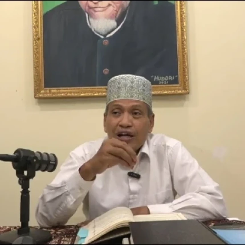 Ngaji Ramadhan, Gus Ulil Ungkap Kritik Imam Al-Ghazali kepada Orang yang Terlalu Fokus Urusan Dunia
