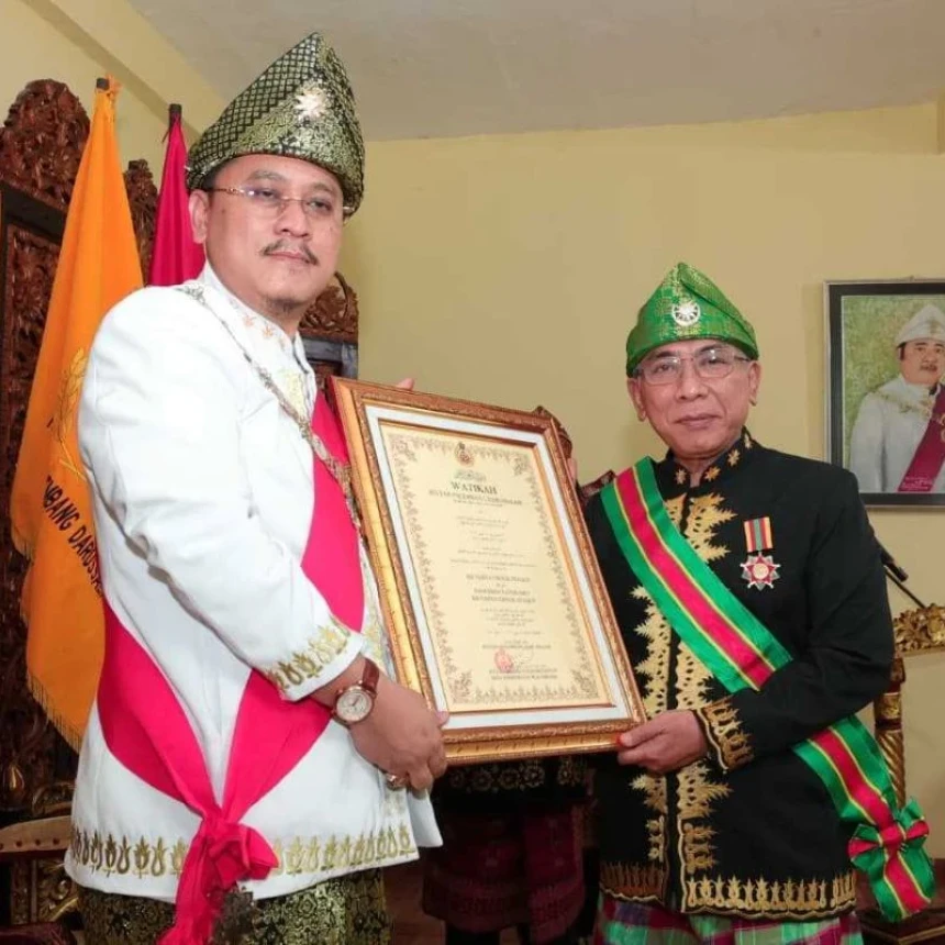 Sandang Gelar dari Kesultanan Palembang, Gus Yahya Berkomitmen Jaga Keutuhan Bangsa