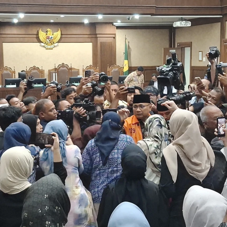 Gus Yaqut Tiba di PN Tipikor Jakarta untuk Jalani Sidang Perdana Kasus Kuota Haji 2024