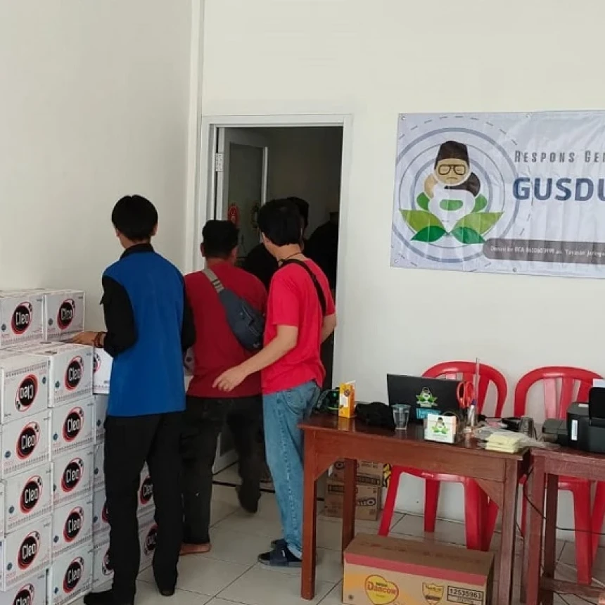Agar Tepat Sasaran, Titipkan Bantuan Korban Gempa Cianjur di Posko Relawan