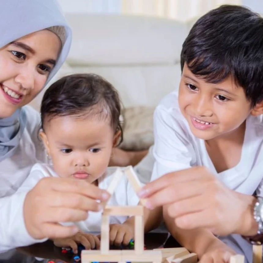 Mengapa Anak Menjadi Penindas? Menelusuri Dampak Pola Asuh Keras Menurut Ulama