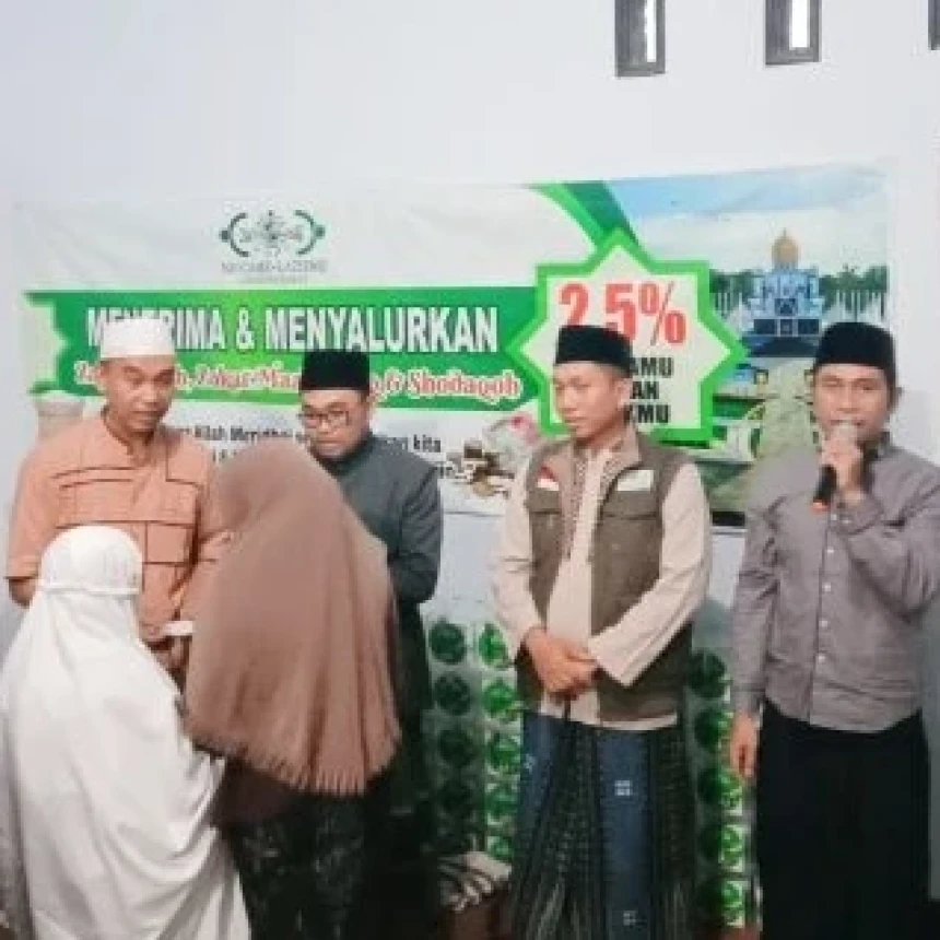 Bantu Warga, Alumni Situbondo di Lombok Barat Salurkan ZIS lewat NU Care-LAZISNU