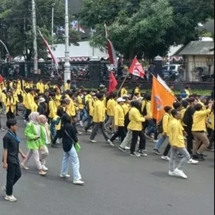 Komnas HAM Desak Aparat Evaluasi Penanganan Demo Revisi UU Pilkada