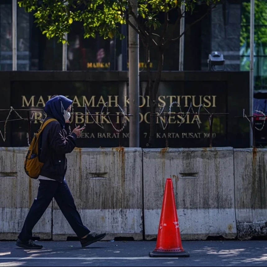 Polisi Imbau Masyarakat Tak Lalui Jalan Sekitar Gedung DPR dan MK