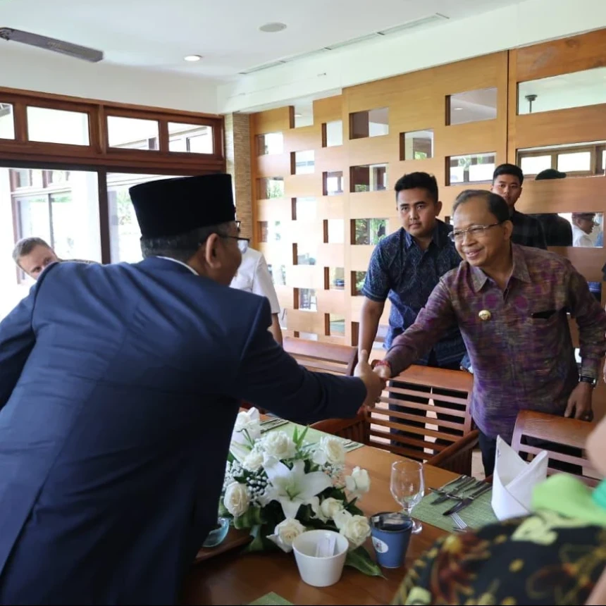 Bertemu Gubernur Bali, Gus Yahya Minta Ceritakan Keharmonisan Pulau Dewata di Forum R20