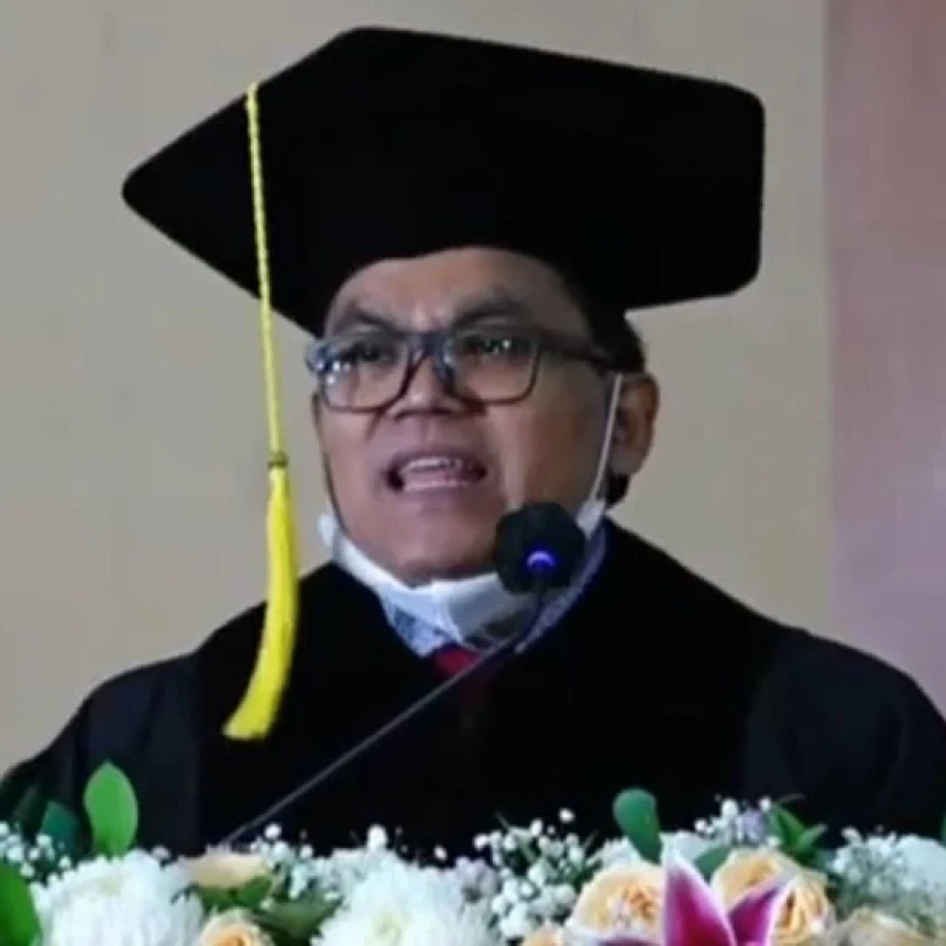 Dilantik sebagai Rektor UIN Jakarta, Ini Profil Asep Saepudin Jahar
