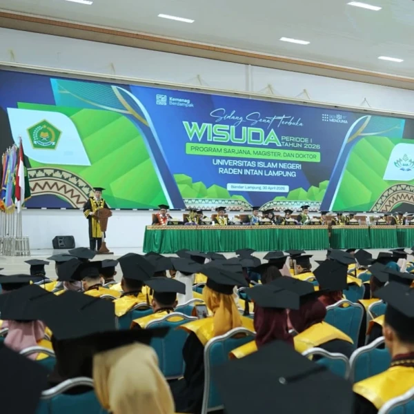 Kukuhkan Wisudawan Periode I 2026, Rektor UIN RIL Minta Lulusan Jadi Insan Ber-ISI