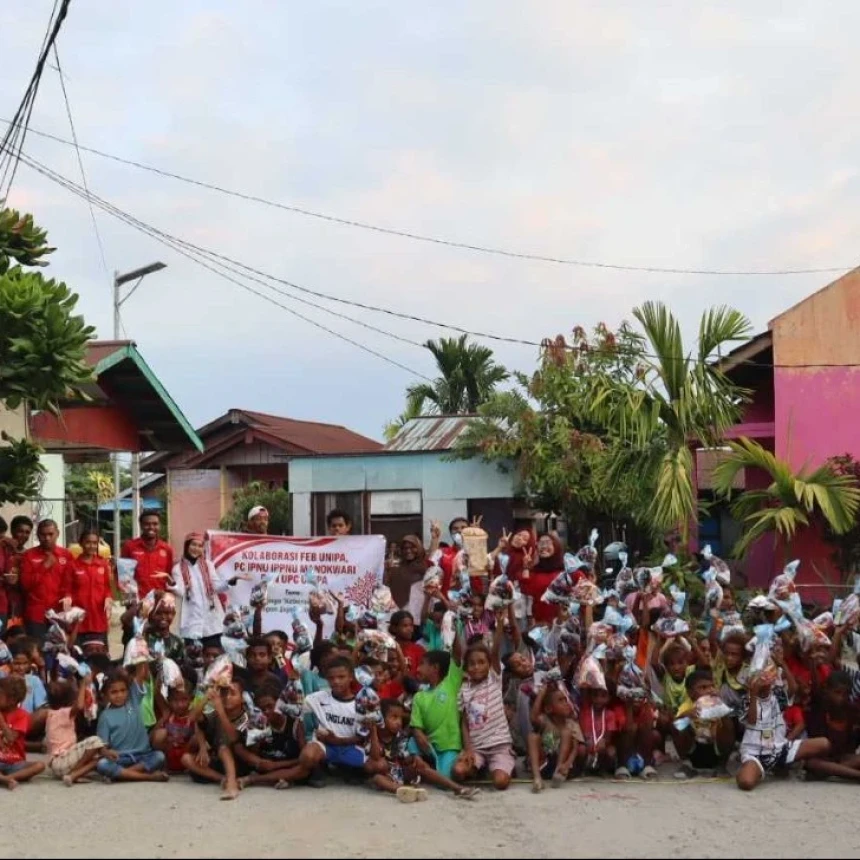 IPNU-IPPNU Manokwari Dorong Pendidikan Anak Pesisir Pantai Biryosi dengan Edukasi Kebersihan