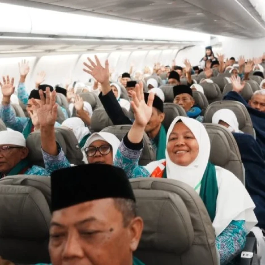 Perdana, 22 Kloter Jamaah Haji Indonesia Diterbangkan 12 Mei 2024 ke Tanah Suci