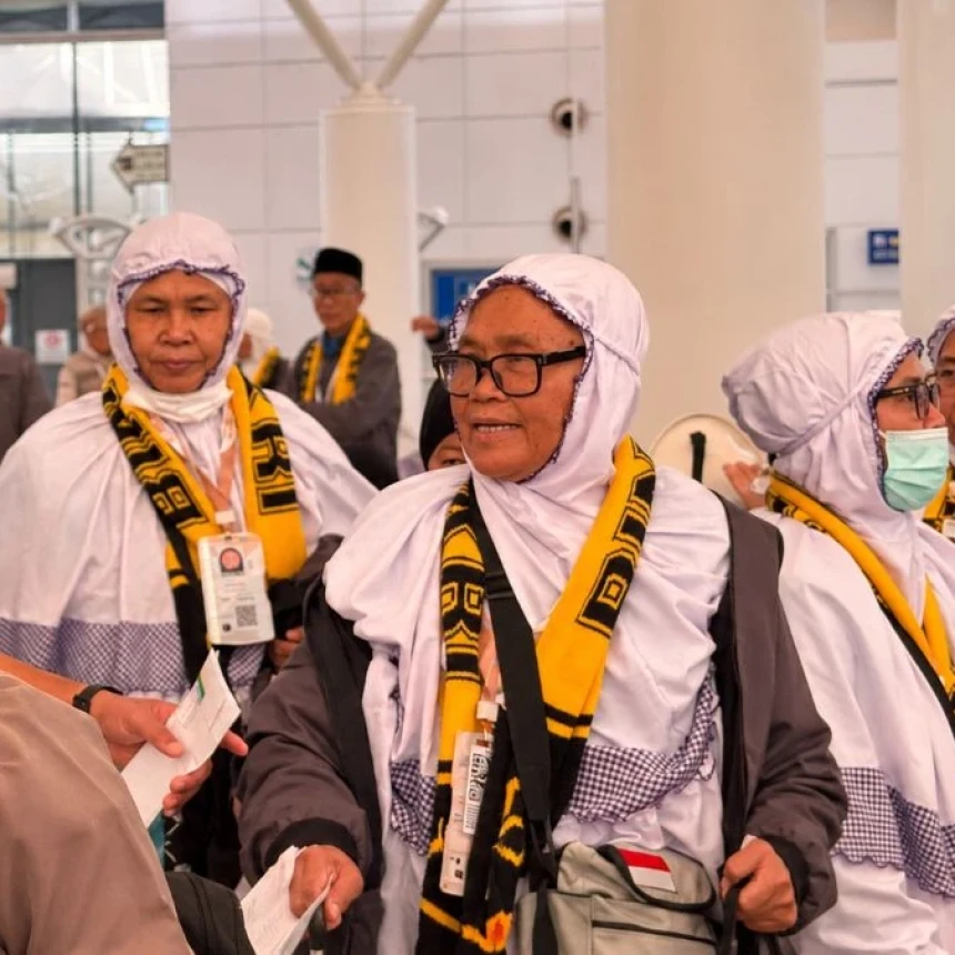 Kembali ke Tanah Air, Jamaah Haji Diimbau Patuhi Ketentuan Penerbangan
