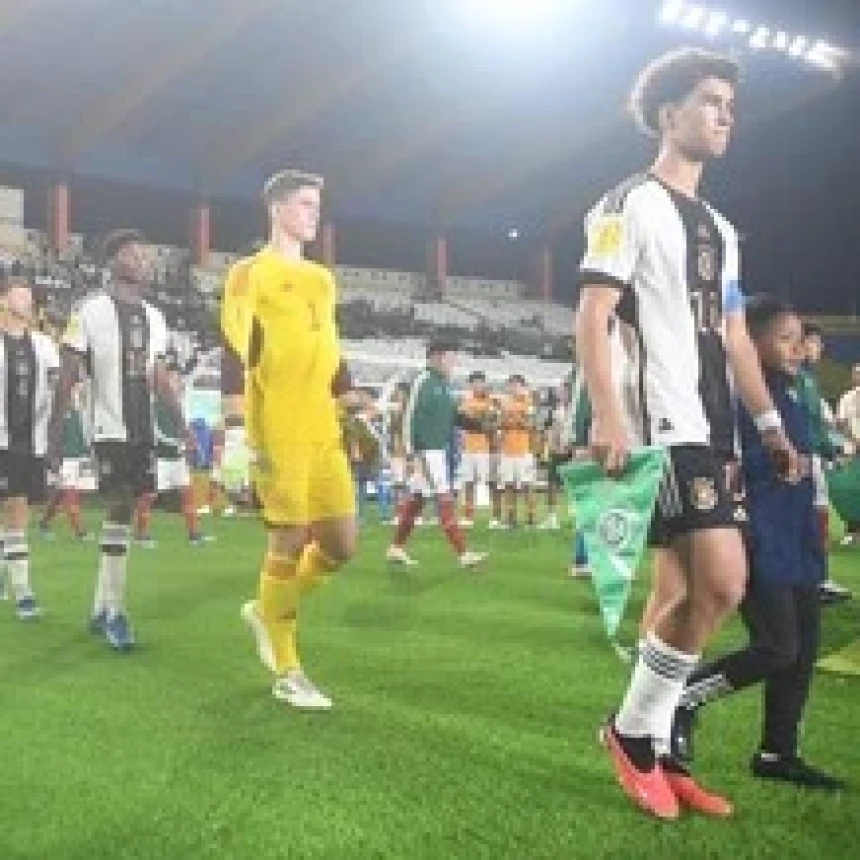 Pelatih Timnas Jerman U-17 Ungkap Kesan Bermain Sepak Bola di Indonesia