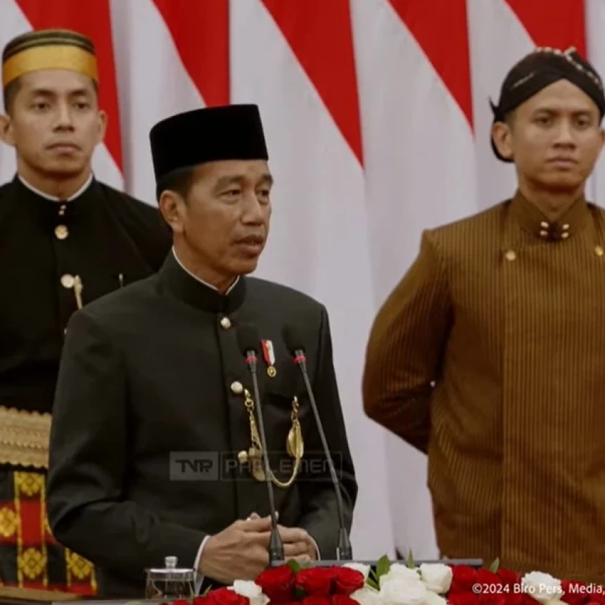 Jokowi Sampaikan Capaian Pembangunan 10 Tahun Masa Kepresidenan