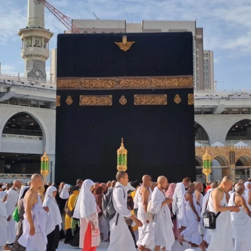 Jamaah Haji 2024 Bisa Saksikan Fenomena Matahari Tepat di Atas Ka'bah, Kapan Terjadi?