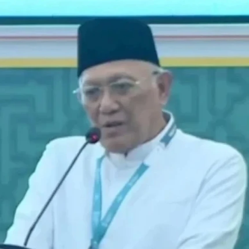 KH Abdul Hakim Mahfudz: Memimpin Tebuireng, PWNU Jatim, hingga PBNU