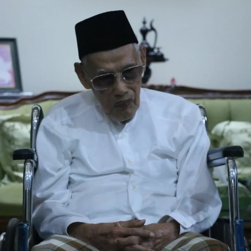 KH Ali Yafie, Ulama Multidimensi, dari Birokrasi, Politisi, sampai Akademisi