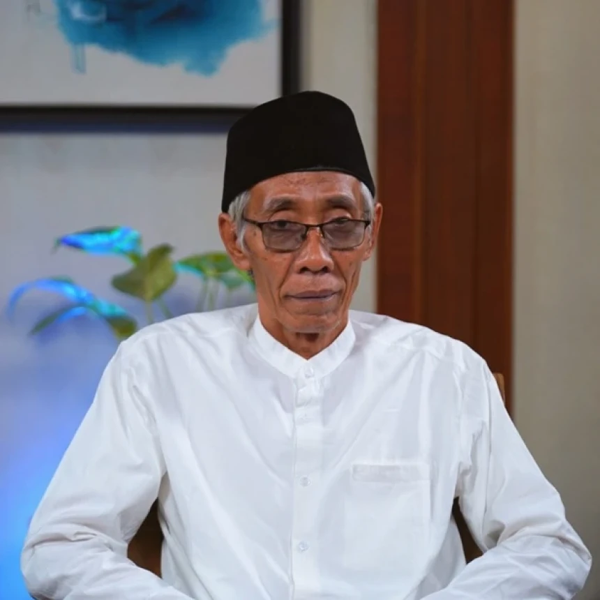KH Ubaidullah Shodaqoh: Menyakiti Alam Sama dengan Menyakiti Diri Sendiri