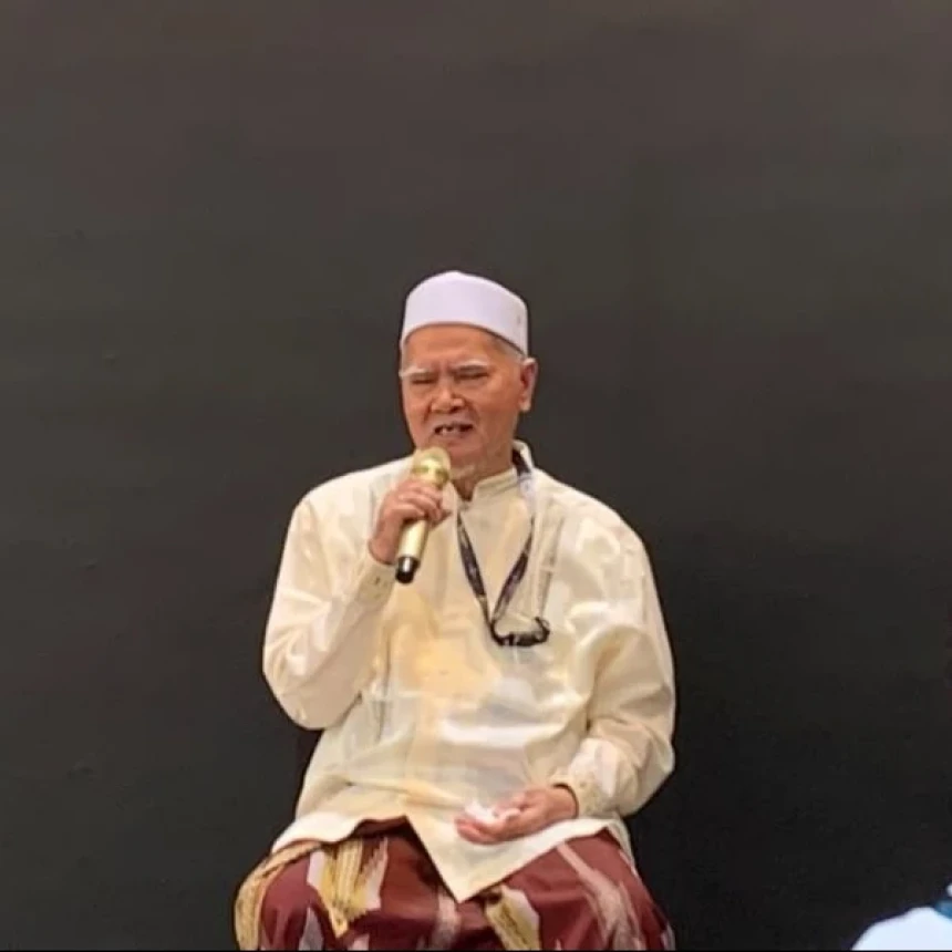 Kiai Afifuddin Muhajir Ungkap Kebangkitan Turats Bagian Tak Terpisahkan dari Kebangkitan Ulama