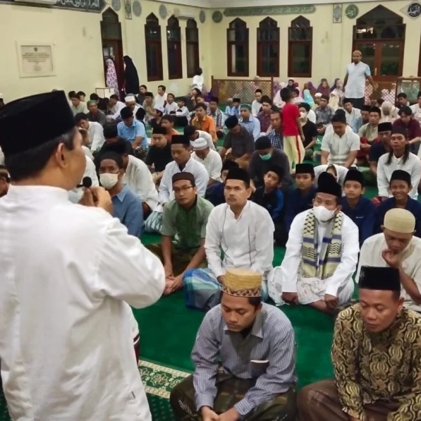 Ingin Khatam Qur’an 30 Juz? Ikuti Tarawih 1 Malam 1 Juz di Masjid Gus Dur