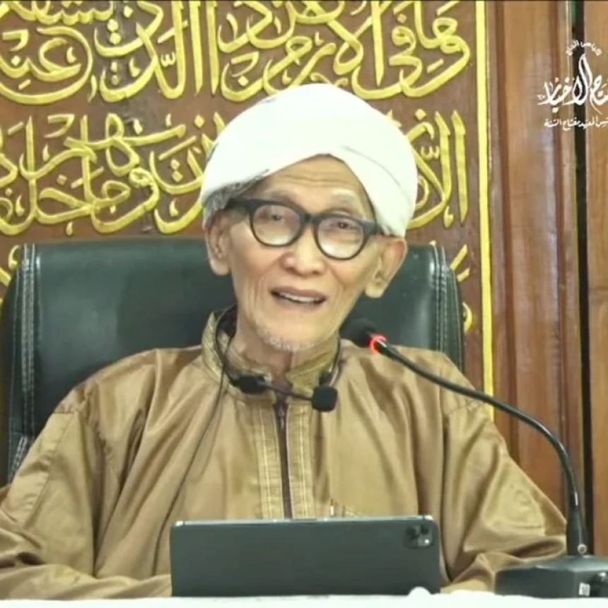 Teladan Rais Aam PBNU KH Miftachul Akhyar, Istiqamah Ngaji Bersama Jamaahnya
