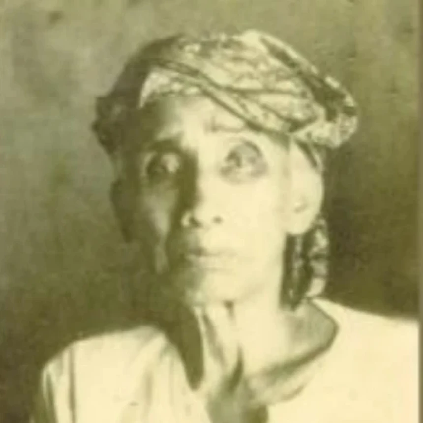 Mbah Kiai Siradj Menolak untuk Bersalaman Langsung dengan Ahli Qur'an, Apa Sebabnya?