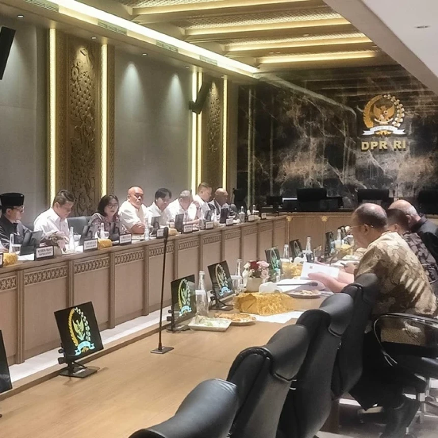 KPA Serahkan Data 1,7 Juta Hektare Lahan Prioritas Reforma Agraria ke DPR