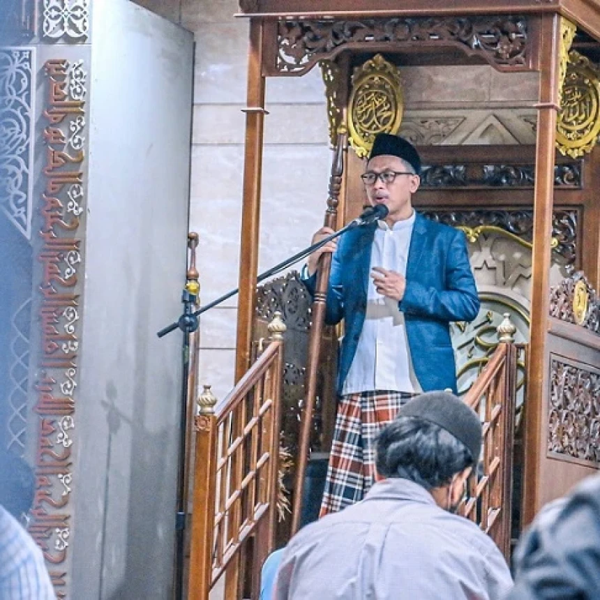 Khutbah Jumat: Mari Beragama dengan Sepenuh Jiwa