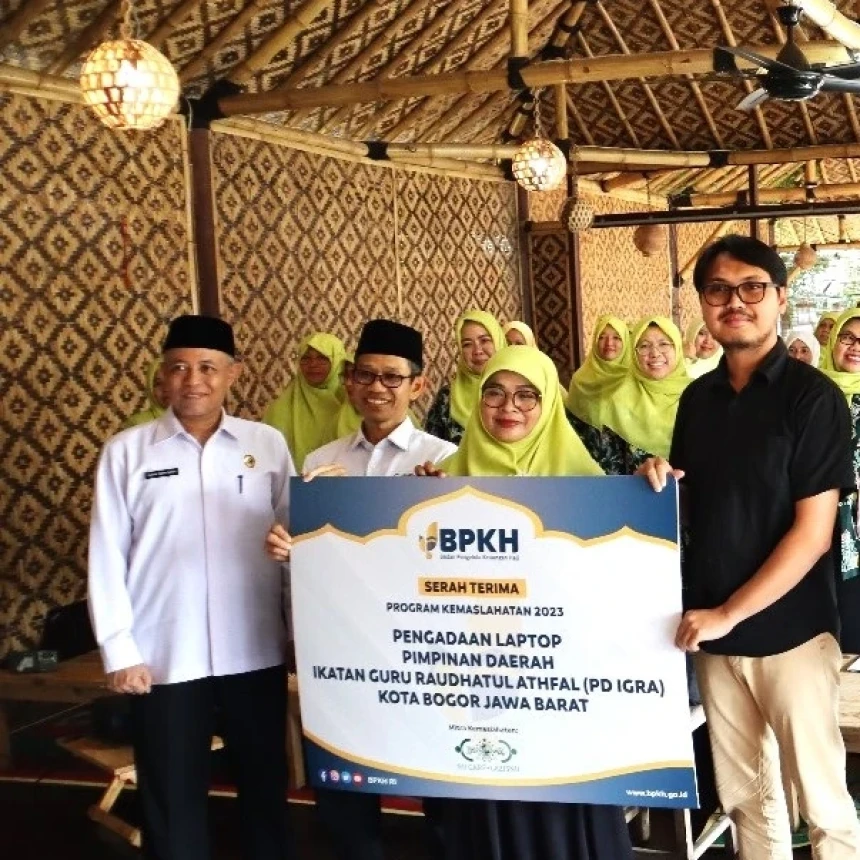 Ikatan Guru RA di Kota Bogor Terima Bantuan Laptop dari NU Care-LAZISNU dan BPKH