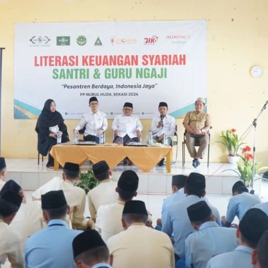 NU Care-LAZISNU Bekali 500 Santri di Bogor dan Bekasi Pemahaman Literasi Keuangan Syariah