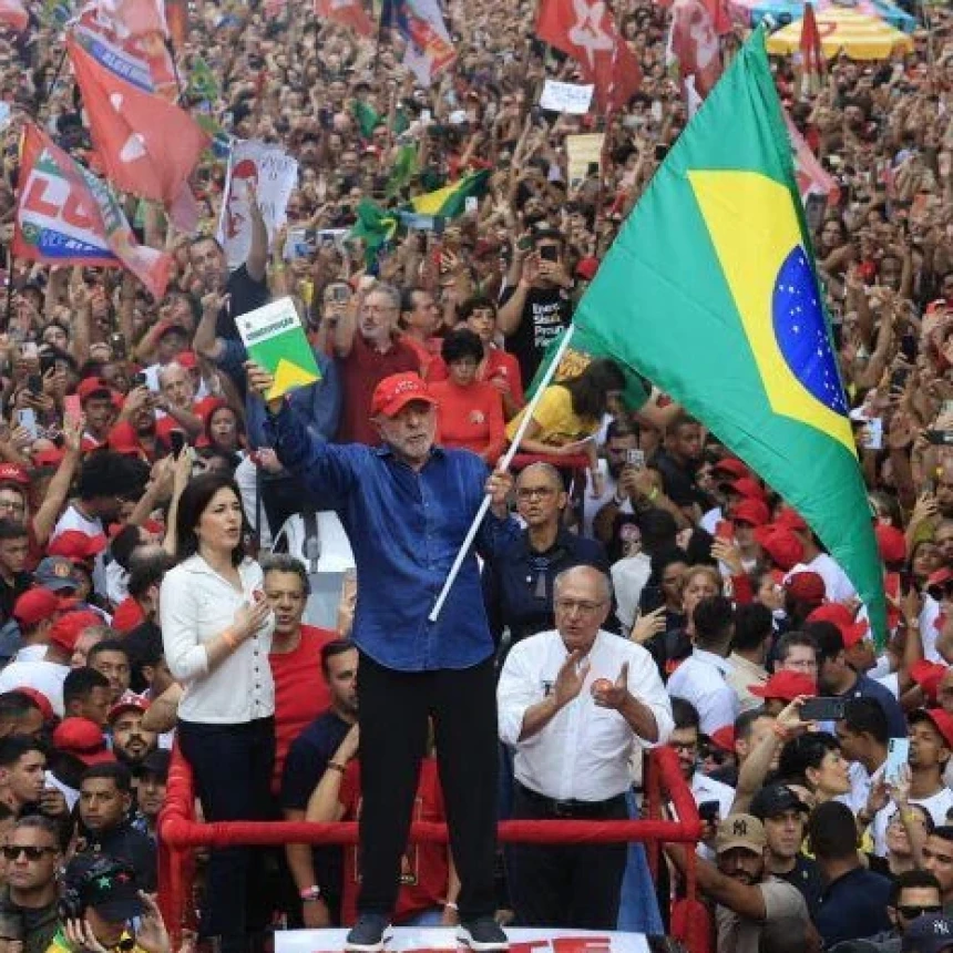 Lula Menangkan Pilples Brasil, Cetak Sejarah dengan Empat Kali Masa Jabatan