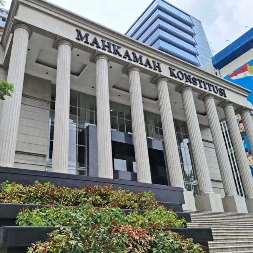 MK Tolak Batas Pendidikan Caleg Minimal Strata 2, Hakim: Permohonan Tidak Jelas