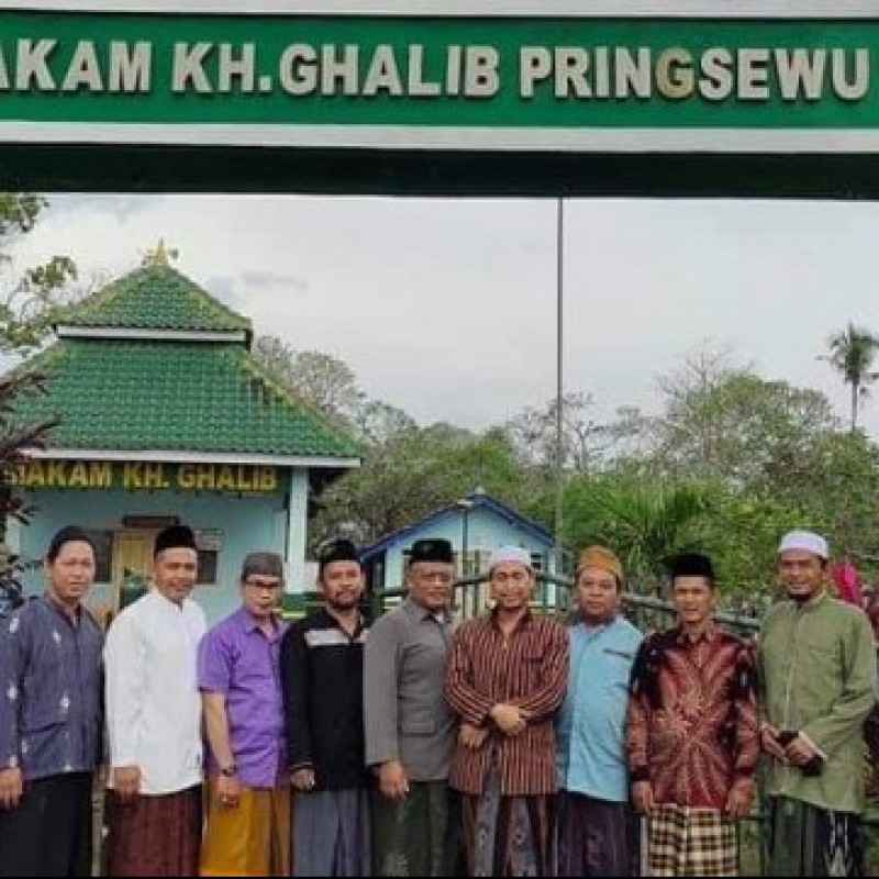 Sembilan Destinasi Ziarah Makam Ulama Lampung saat Muktamar