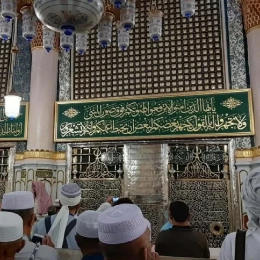 Ziarahi Makam Rasulullah, Sampaikan Salam dengan Lafal Berikut