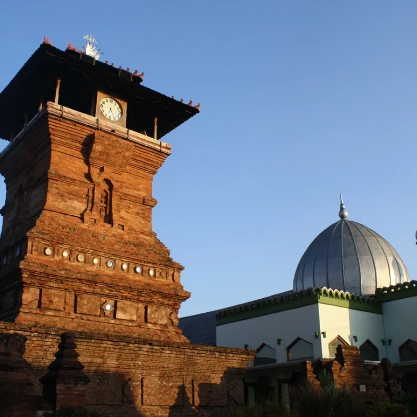 Khutbah Jumat: Islam, Agama Ramah Budaya