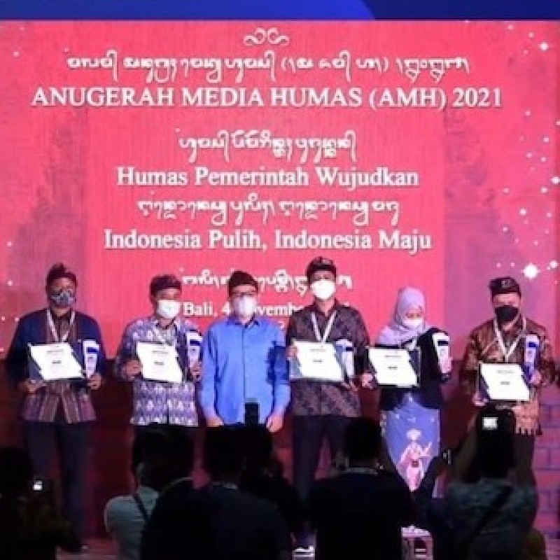 Kemnaker Raih Anugerah Media Humas 2021 Kategori Lembaga Negara