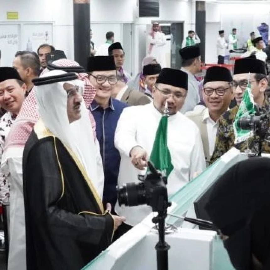 Terkait Legalitas Visa, MUI DKI Jakarta Fatwakan Haram Haji Ilegal
