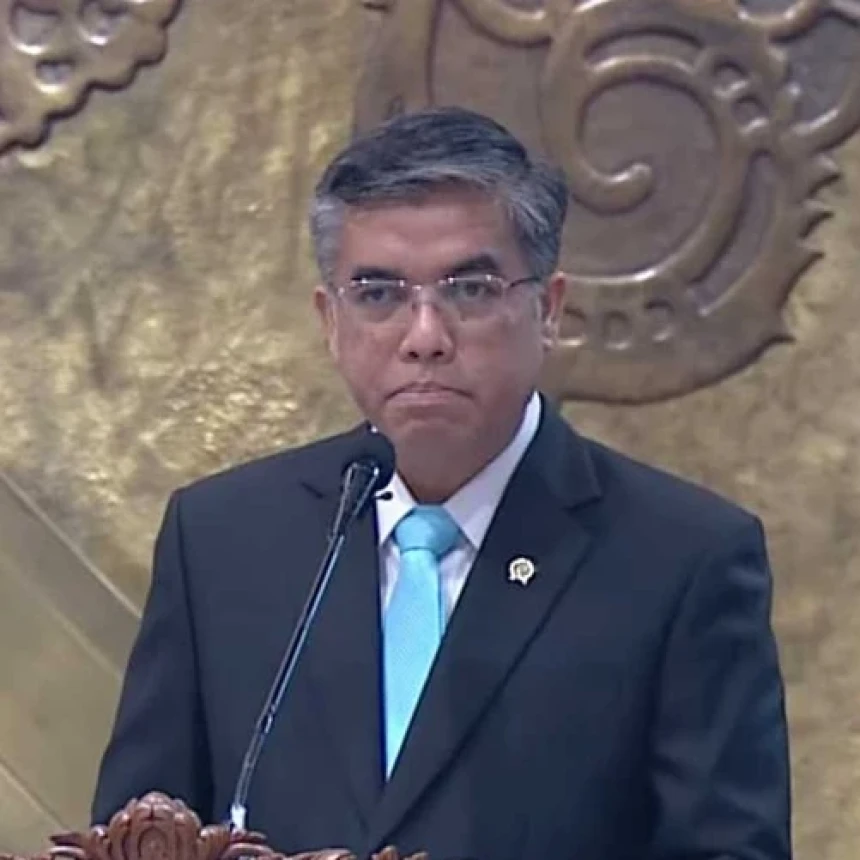 Menaker Sebut UU Ketenagakerjaan yang Baru Tutup Celah PHK dengan Alasan Efisiensi
