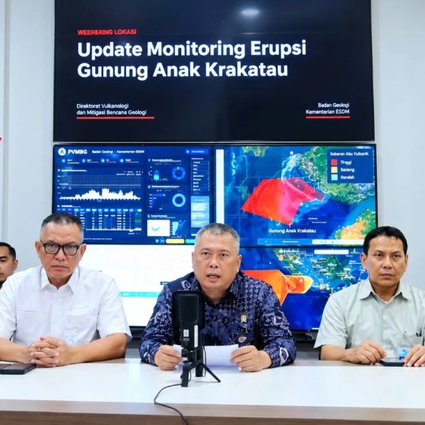 Erupsi Anak Krakatau Disebit Tidak Ganggu Penyeberangan