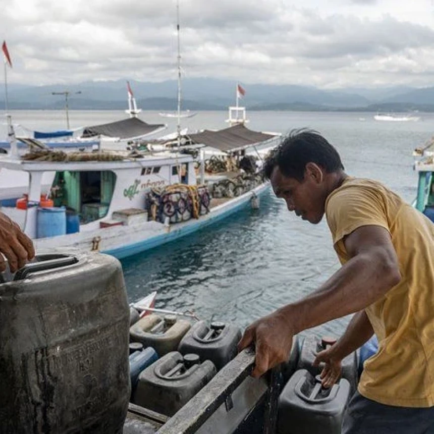 Jeritan Nelayan dan Ojol jika Harga BBM Naik: Operasional Bengkak, Pendapatan Berkurang