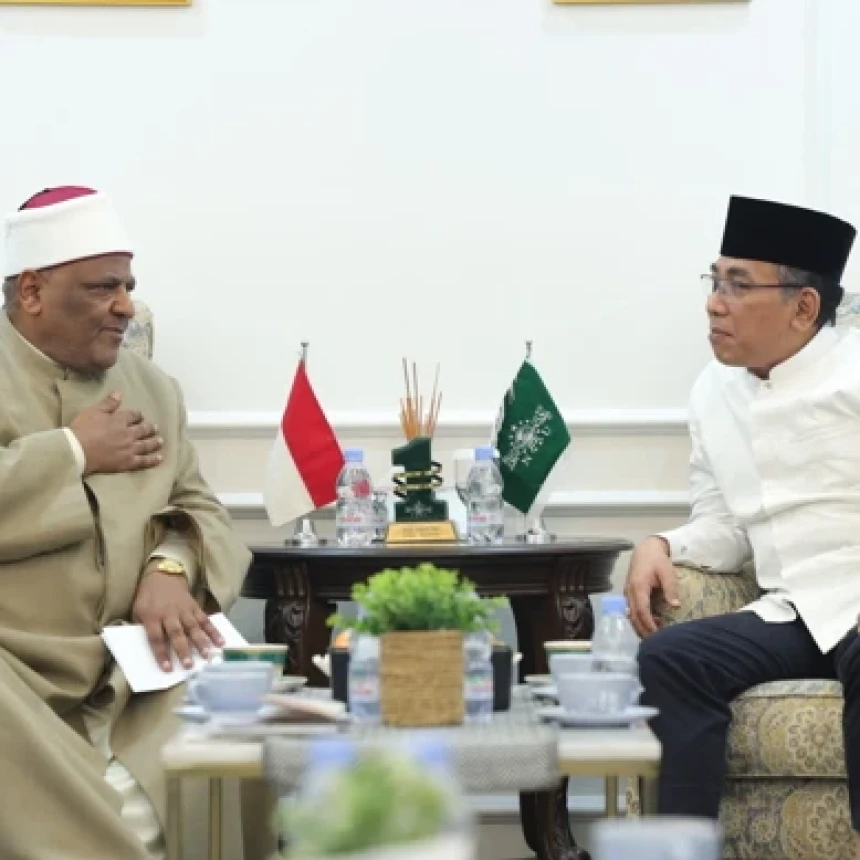 Ketum Alumni Al-Azhar Kunjungi PBNU Bahas Penguatan Budaya Damai Masyarakat Dunia