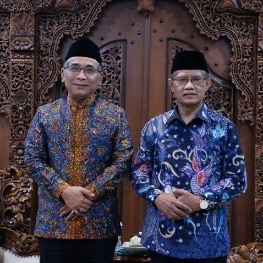 Kembali Pimpin Muhammadiyah, PBNU Ucapkan Selamat kepada Prof Haedar dan Prof Mu'ti