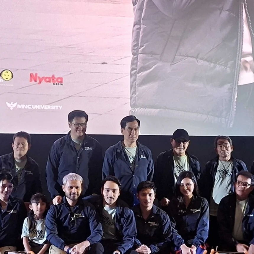 Film Ibadah dan Cinta Angkat Perjalanan Menemukan Iman dan Mengikhlaskan