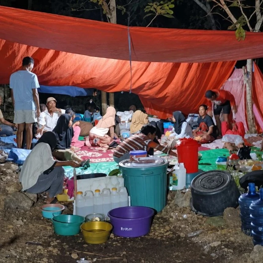 Korban Meninggal Gempa NTT 111 Jiwa, 179 Ribu Warga Masih Mengungsi