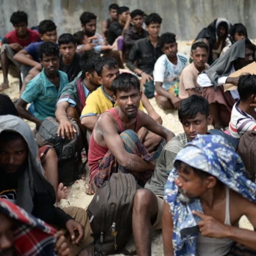 Pemerintah Cari Jalan Keluar Atasi Masalah Pengungsi Rohingya di Aceh