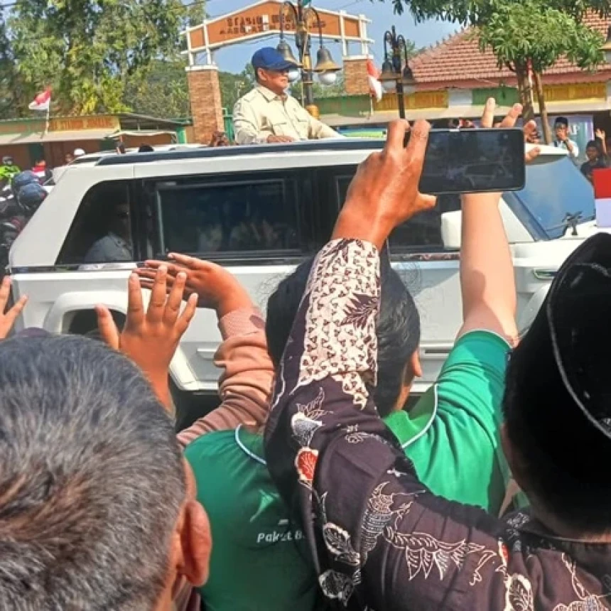 Beda Lokasi Pendaratan Helikopter Prabowo dan Gibran saat Hadir di Muktamar Ke-35 NU