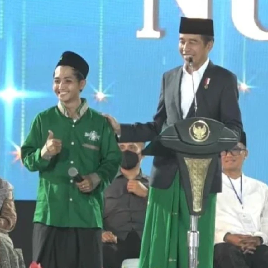 Presiden Beri Sepeda Sejumlah Penampil Festival Tradisi Islam Nusantara di Banyuwangi
