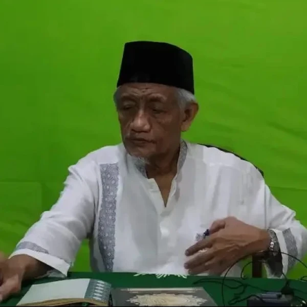 Kabar Duka, Imam Besar Masjid Al Akbar Surabaya Prof Roem Rowi Tutup Usia