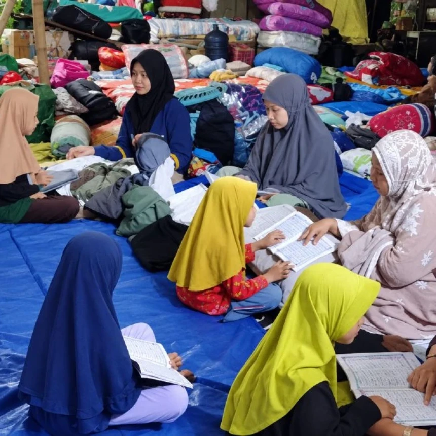 Psikososial Dampingi Pengungsi Terdampak Gempa Bumi di Manggarai NTT